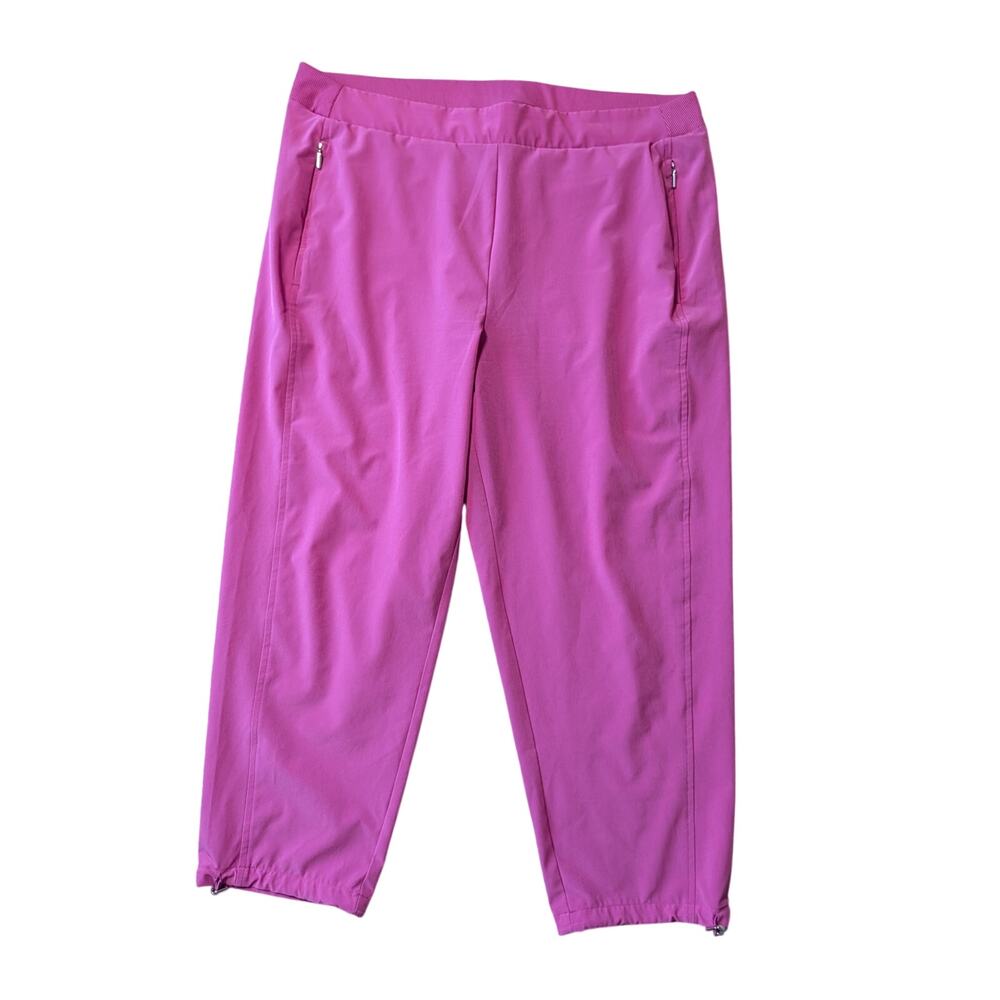 CHICOS cropped, lightweight HOT PINK Pants,2.5/14, Stretchy performance, travel